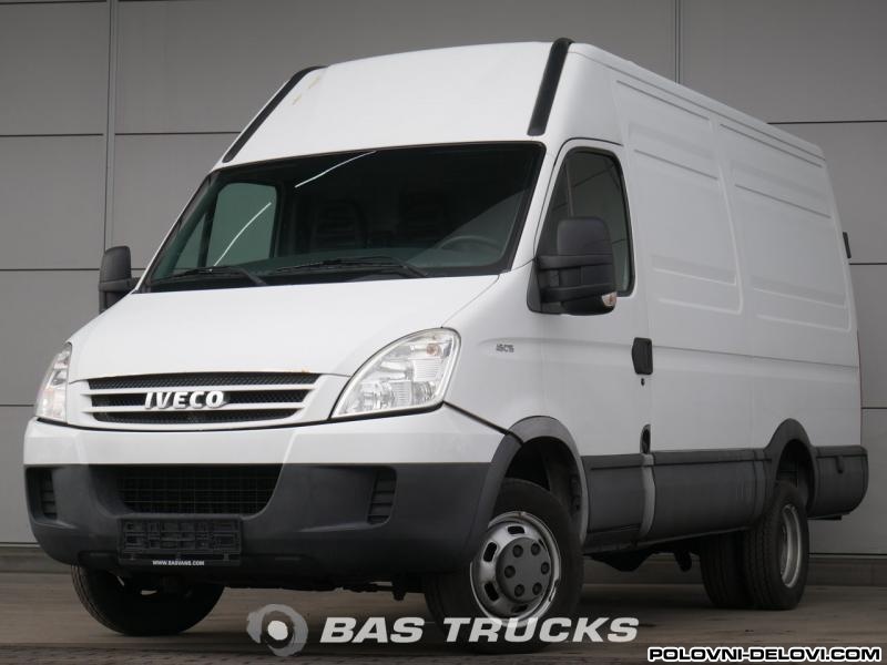 Iveco  Daily  Kompletan Auto U Delovima