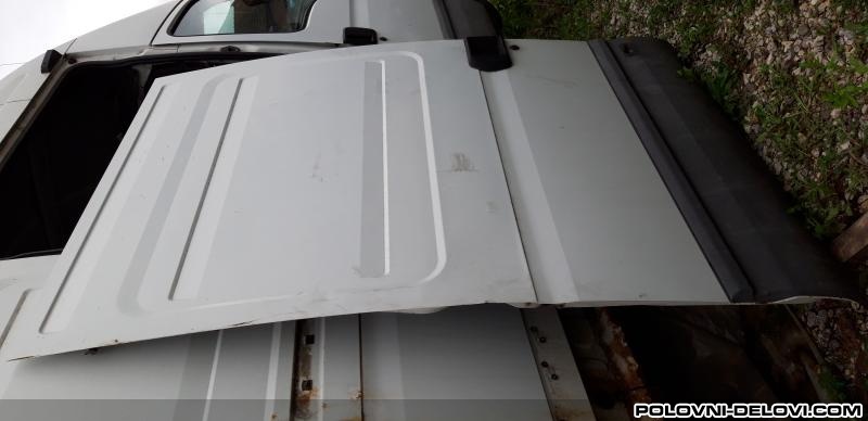 Iveco  Daily  Kompletan Auto U Delovima