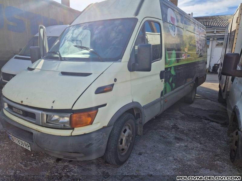 Iveco  Daily  Kompletan Auto U Delovima