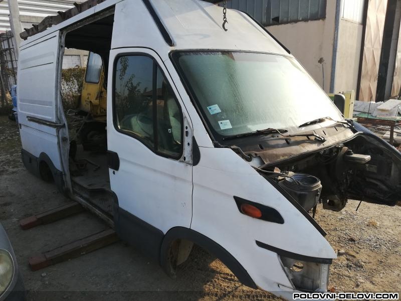 Iveco Daily Kompletan Auto U Delovima