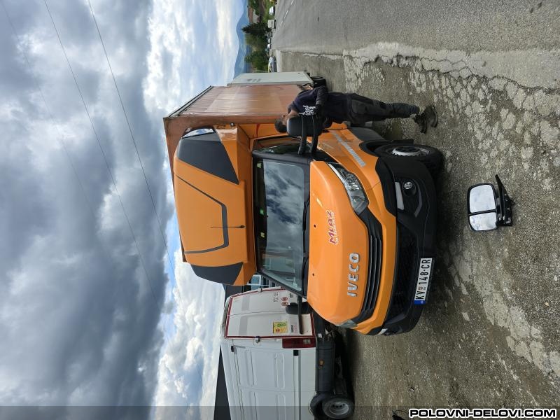 Iveco  Daily  Kompletan Auto U Delovima