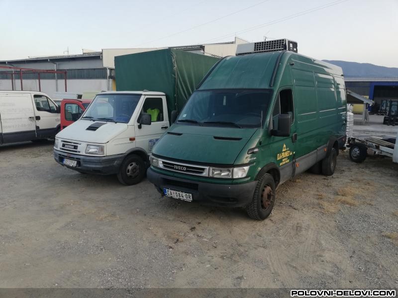 Iveco  Daily  Kompletan Auto U Delovima