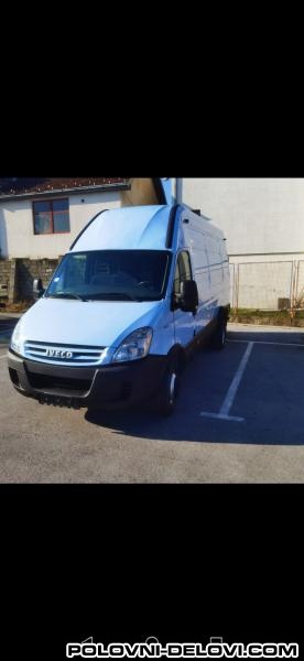 Iveco  Daily  Kompletan Auto U Delovima