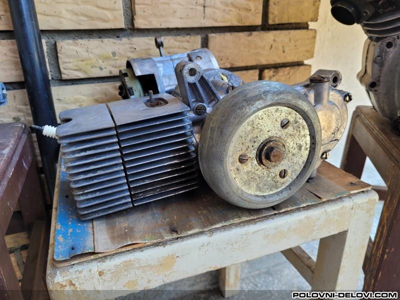 Jawa Babetta 206/207 Delovi motora