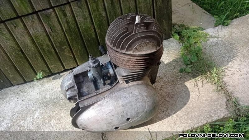 Jawa Cz 125 Cz 175 Delovi motora