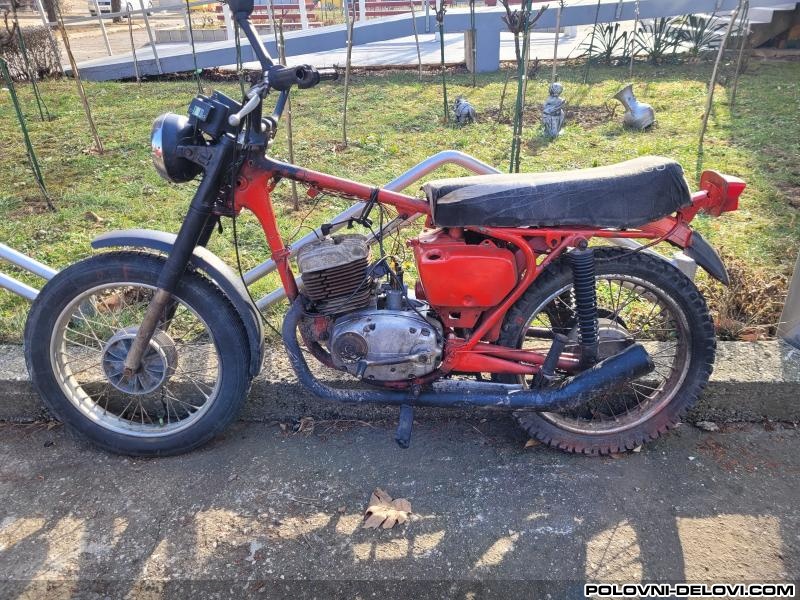 Jawa Jawa 175-477 SPORT  Kompletan motor u delovima