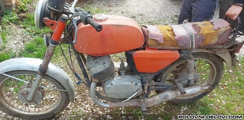 Jawa Jawa 350/634 Kompletan motor u delovima