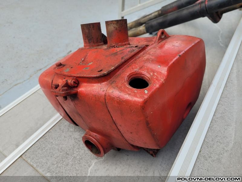 Jawa Rezervoar ulja JAWA  Razni delovi