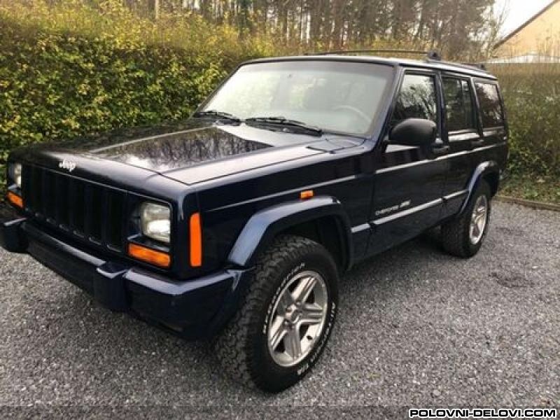 Jeep  Cherokee  Kompletan Auto U Delovima