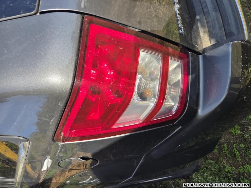 Jeep  Grand Cherokee Levo Stop Svetlo  Svetla I Signalizacija