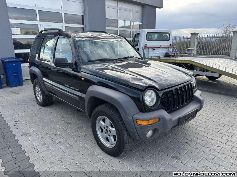 Jeep  Liberty  Kompletan Auto U Delovima