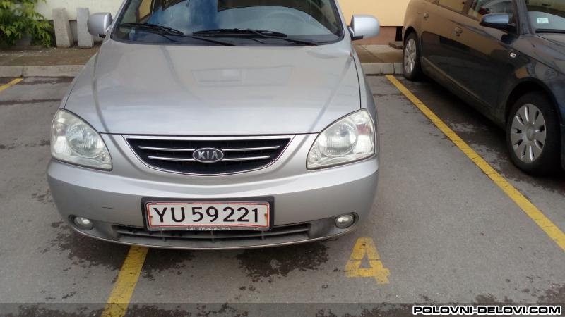 Kia  Carens 1.8 Kompletan Auto U Delovima