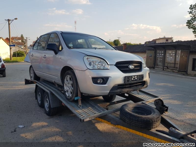 Kia  Carens 2.0crdi Kompletan Auto U Delovima