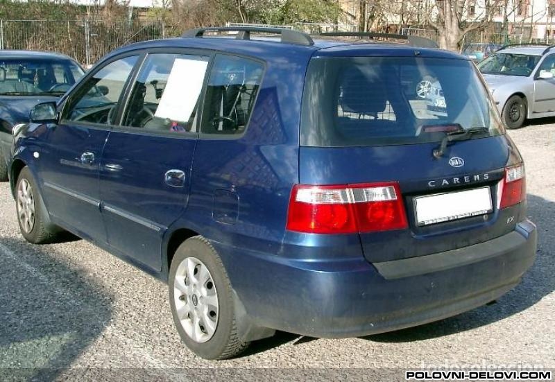 Kia  Carens Crdi Kompletan Auto U Delovima