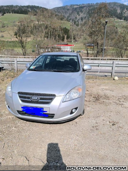 Kia  Ceed 1.6  Kompletan Auto U Delovima