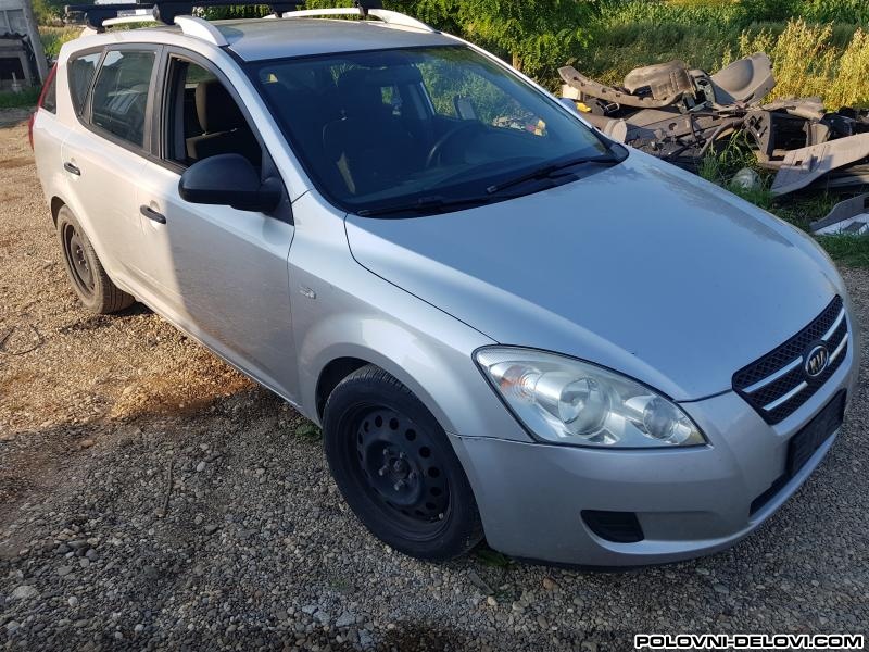 Kia  Ceed Benz I Dizel Kompletan Auto U Delovima