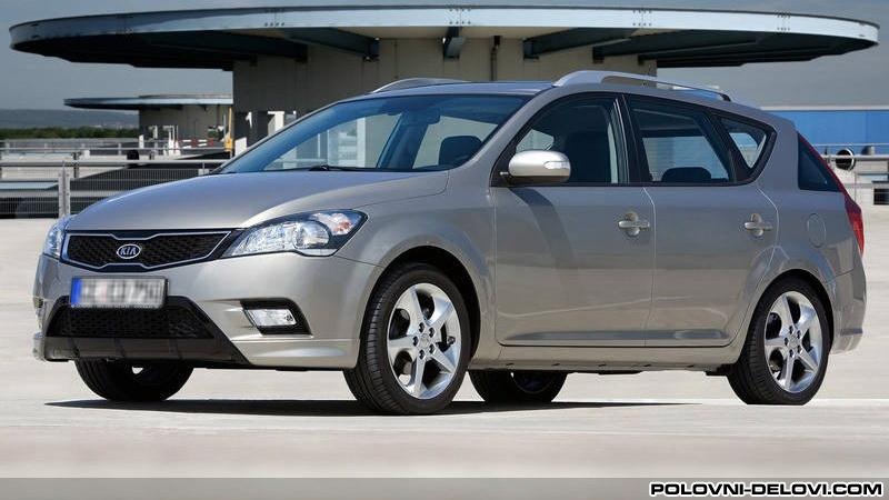 Kia  Ceed SW Stakla