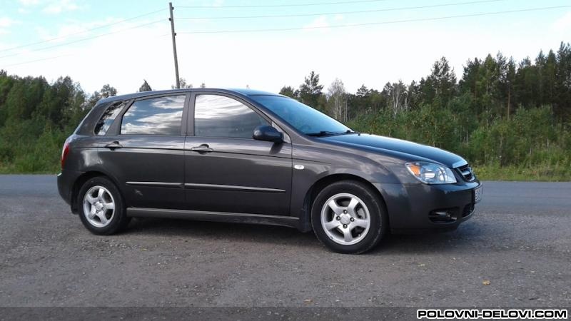 Kia  Cerato  Karoserija