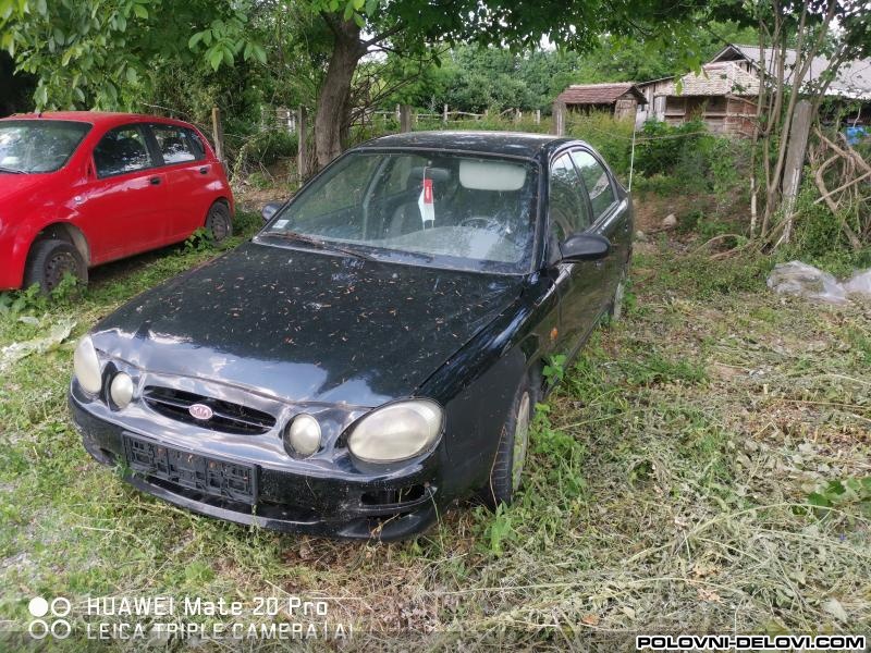 Kia  Shuma 1.6 16v Kompletan Auto U Delovima