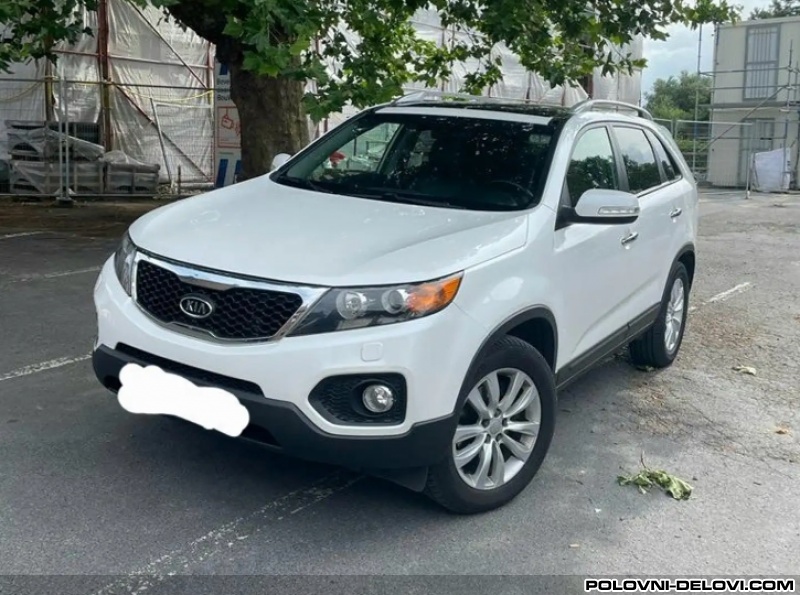 Kia  Sorento 2.0 CRDI Kompletan Auto U Delovima