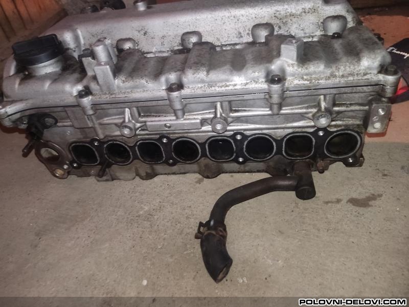 Kia  Sorento 2.5crdi Motor I Delovi Motora
