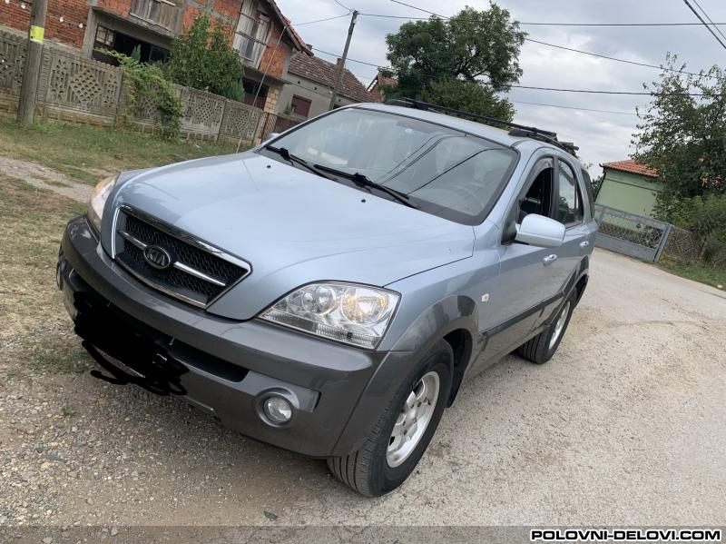 Kia  Sorento Crdi Kompletan Auto U Delovima