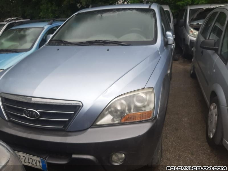 Kia  Sorento Dizel Kompletan Auto U Delovima