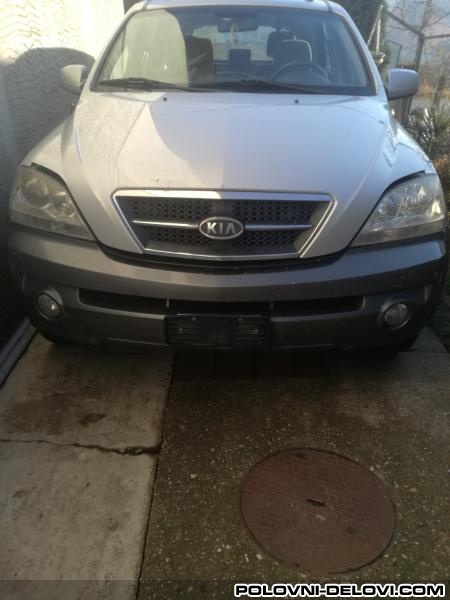 Kia  Sorento  Kompletan Auto U Delovima