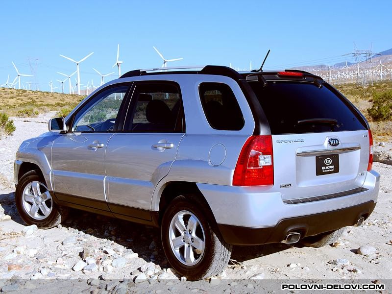 Kia  Sportage Crdi Kompletan Auto U Delovima