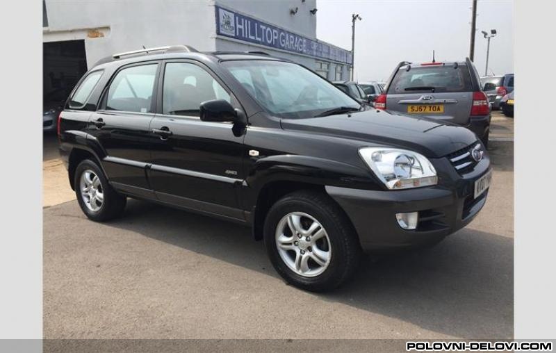 Kia  Sportage Crdi Kompletan Auto U Delovima