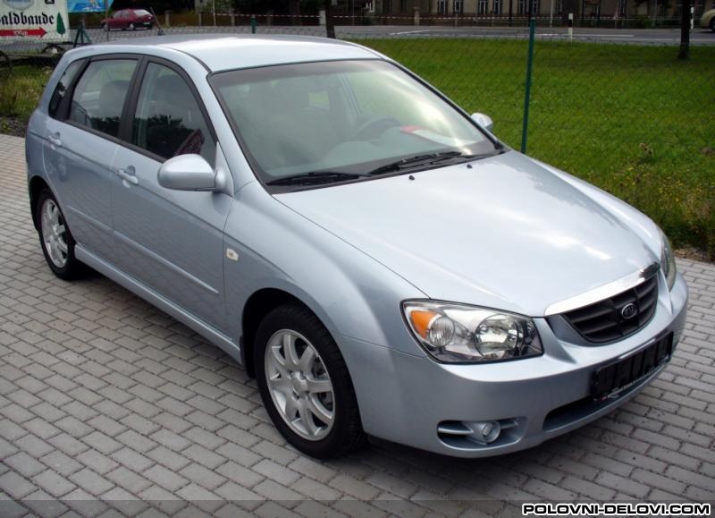 Kia  Sportage Dizel Benzin Kompletan Auto U Delovima