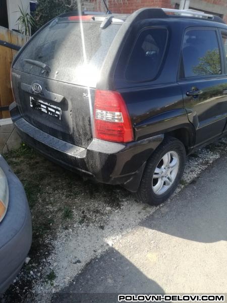 Kia  Sportage  Kompletan Auto U Delovima