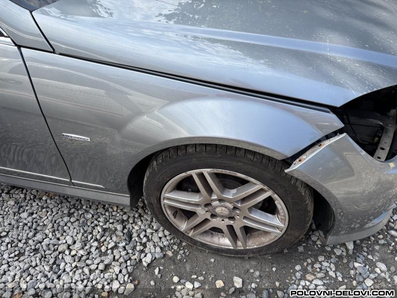 Krila Za Mercedes C Klasu W204
