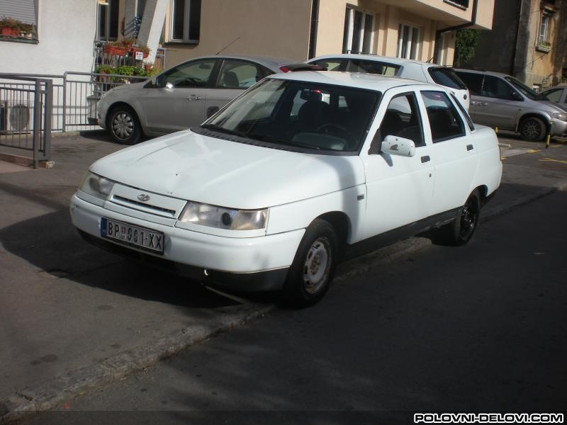 Lada  110 1.5 16v Karoserija