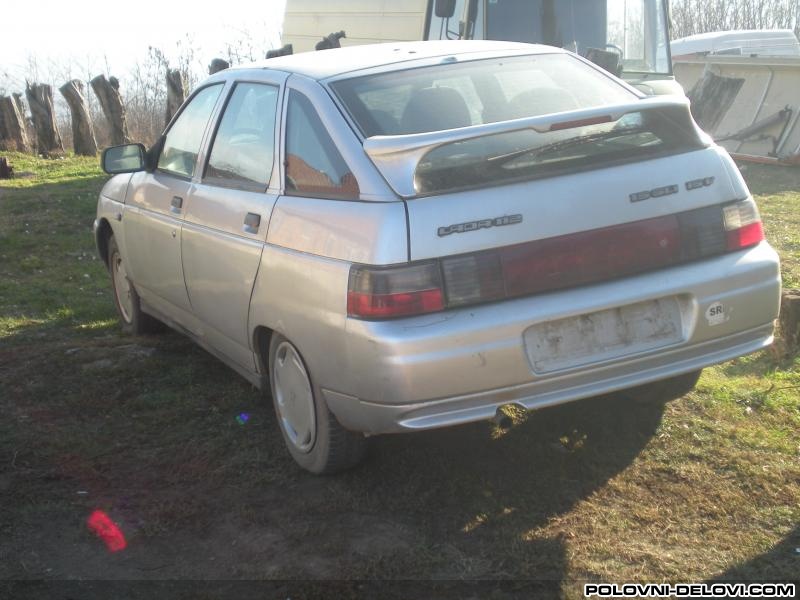 Lada  112 U Delovima Kompletan Auto U Delovima