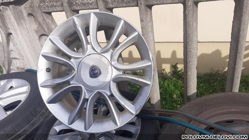 Lancia  Delta 1.6 Mj  Alu Felne