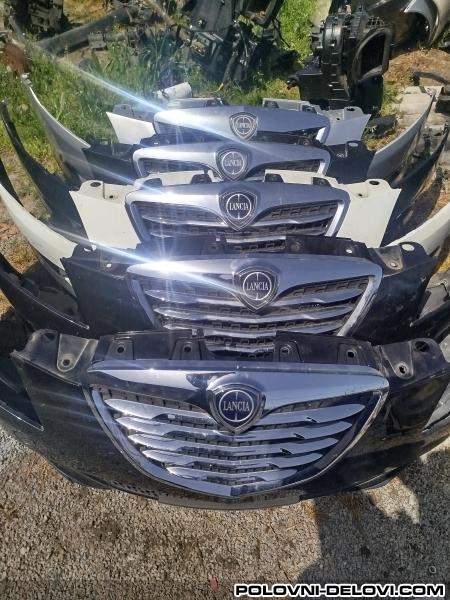 Lancia  Delta Jtdm Kompletan Auto U Delovima