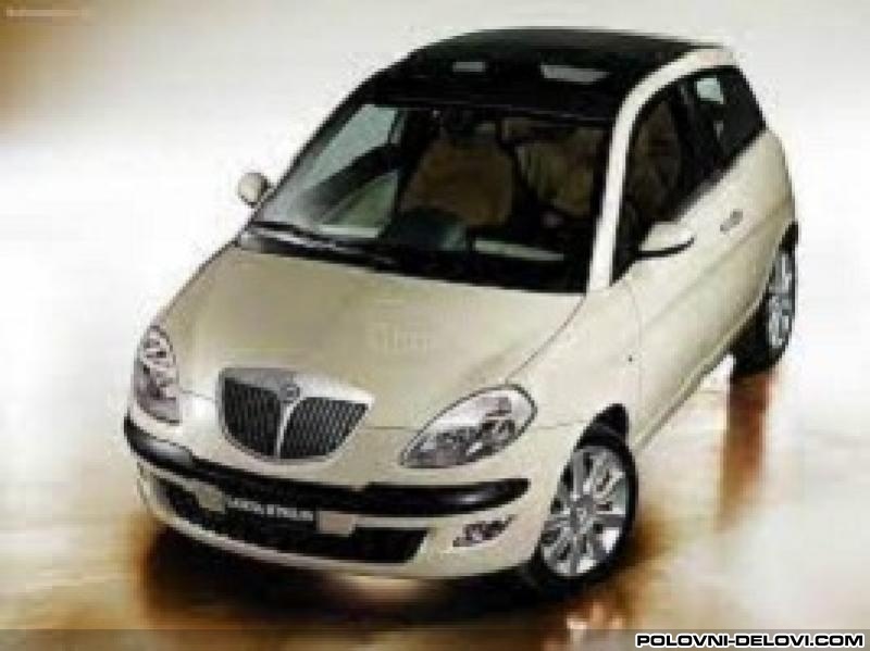 Lancia  Y 03-11 NOVO NAVEDENO Svetla I Signalizacija