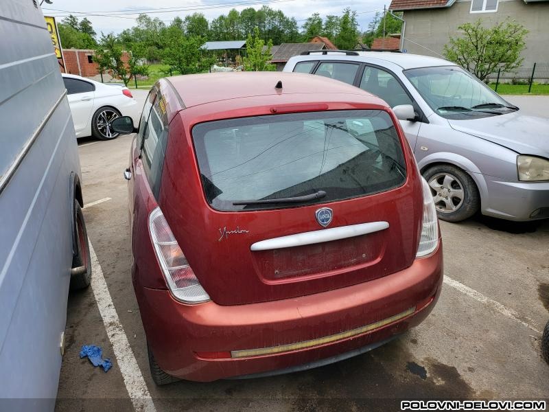 Lancia  Y 1.2b. Kompletan Auto U Delovima