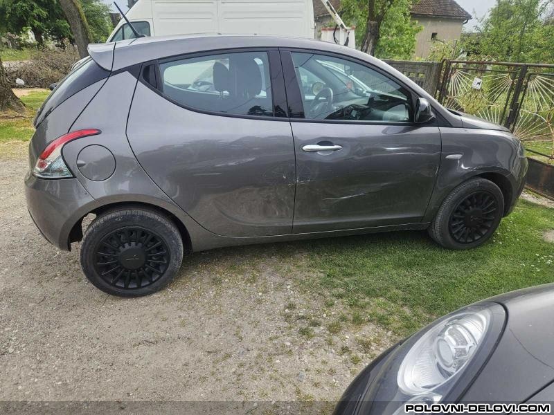 Lancia  Ypsilon 1.0 Xybrid Kompletan Auto U Delovima