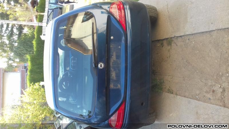 Lancia  Ypsilon 1.2-8v 1.2-16v Benzi Kompletan Auto U Delovima