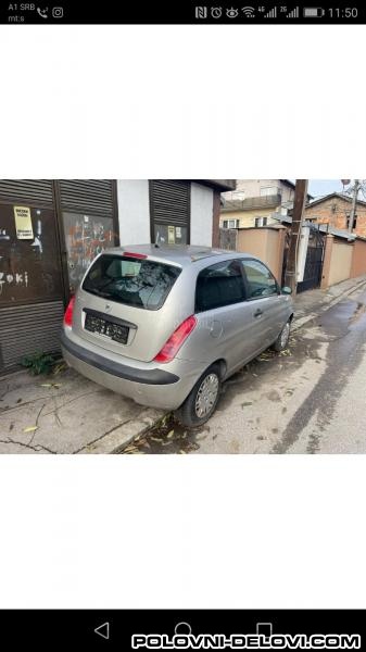 Lancia  Ypsilon  Kompletan Auto U Delovima