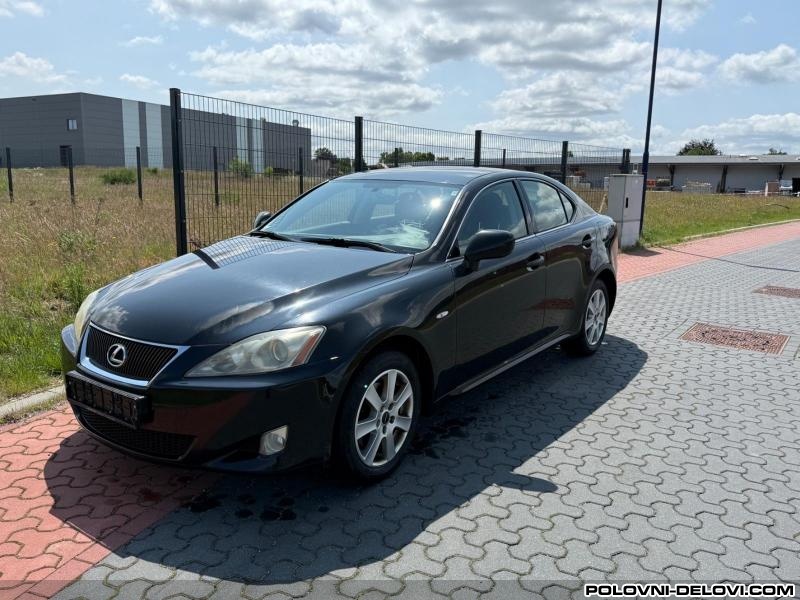 Lexus  IS 220d Kompletan Auto U Delovima