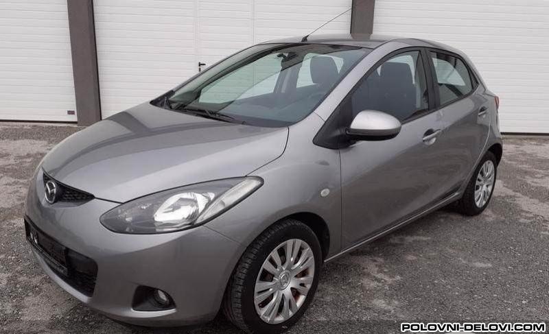 Mazda  2 1.3 B Kompletan Auto U Delovima