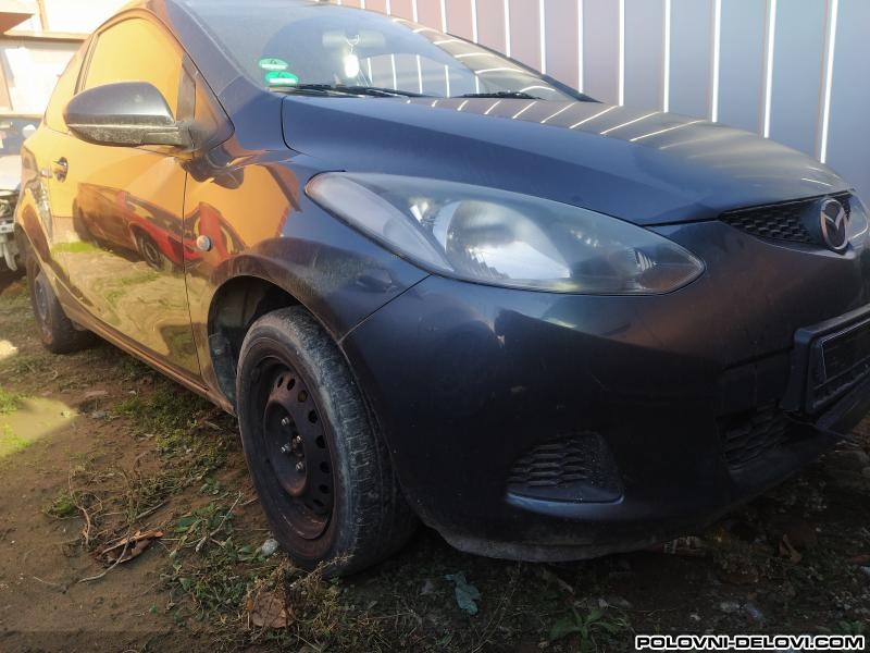 Mazda  2  Kompletan Auto U Delovima