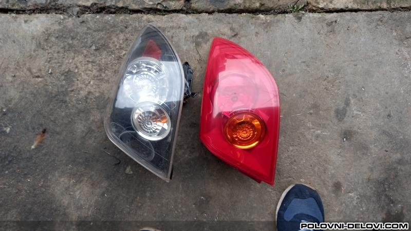 Mazda  3 Hdi Kompletan Auto U Delovima