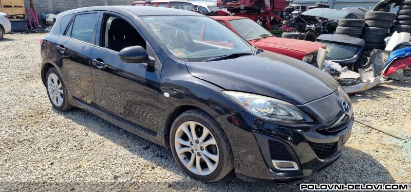 Mazda  3  Kompletan Auto U Delovima