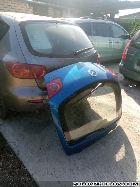 Mazda  3  Kompletan Auto U Delovima