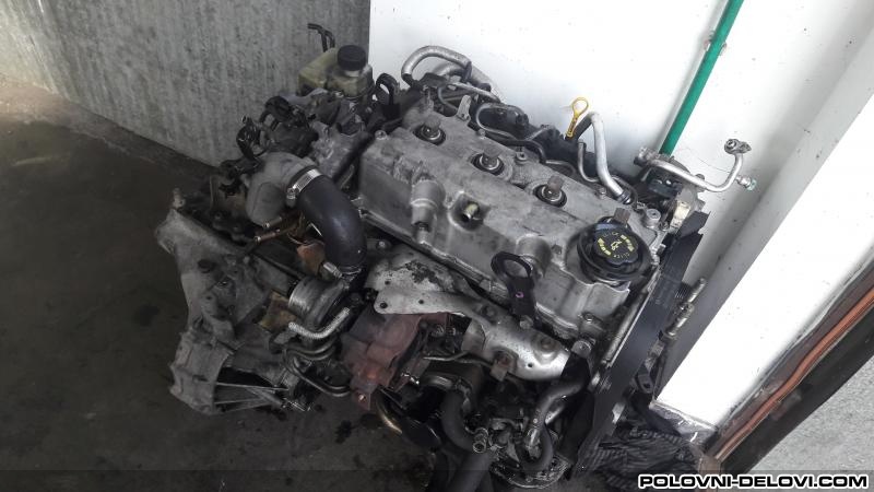 Mazda  5  Motor I Delovi Motora