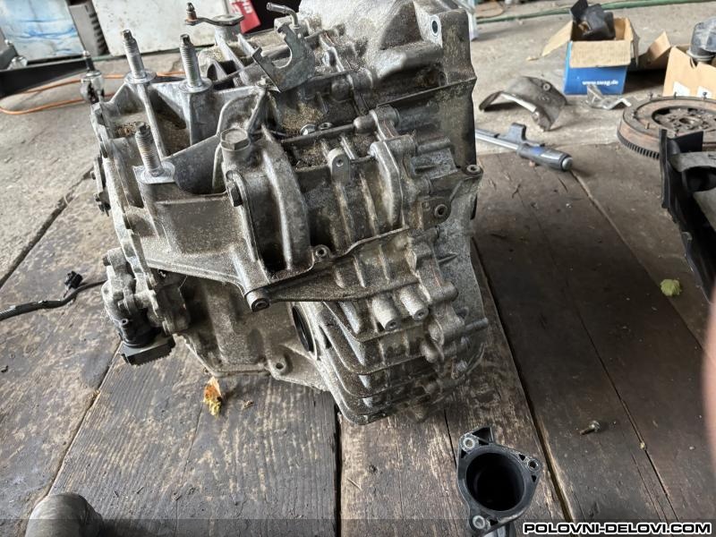 Mazda  6 Automatski 6 Brzina Menjac I Delovi Menjaca